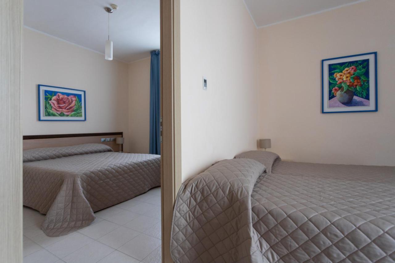 Club Azzurro Hotel & Resort Porto Cesareo Exterior photo